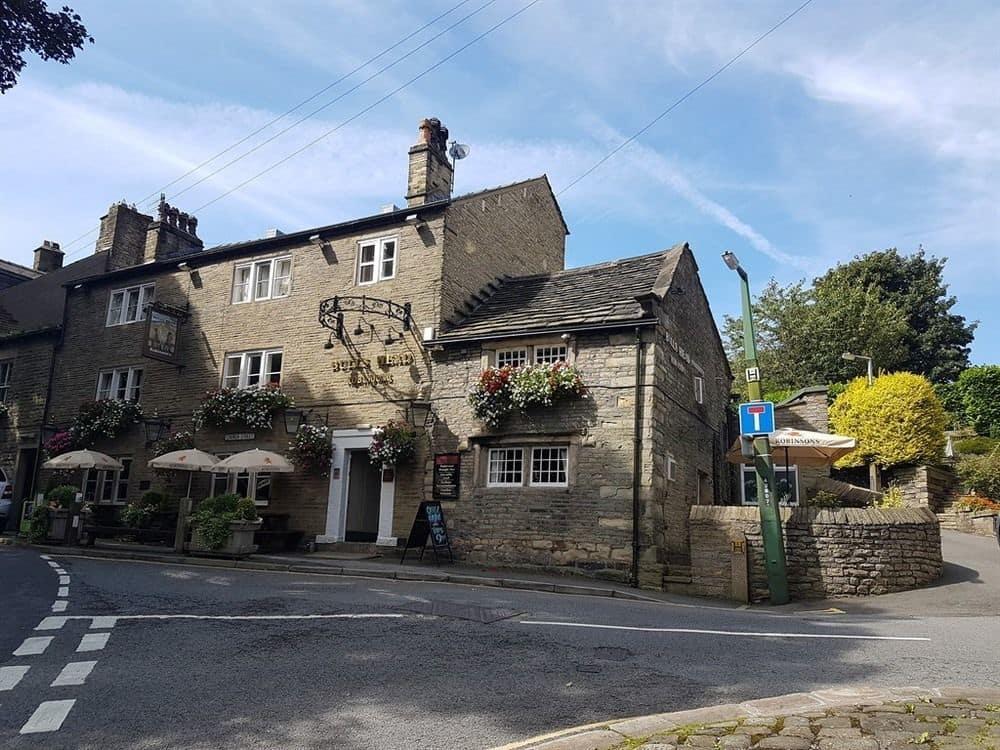 The Bulls Head Hotel Glossop Exterior photo